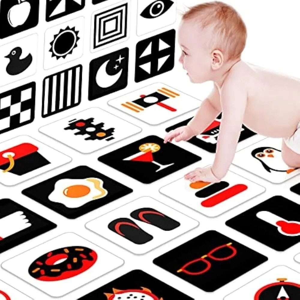 4 x Baby Visual Cards 0-36 Months Baby Black and White Flash Cards