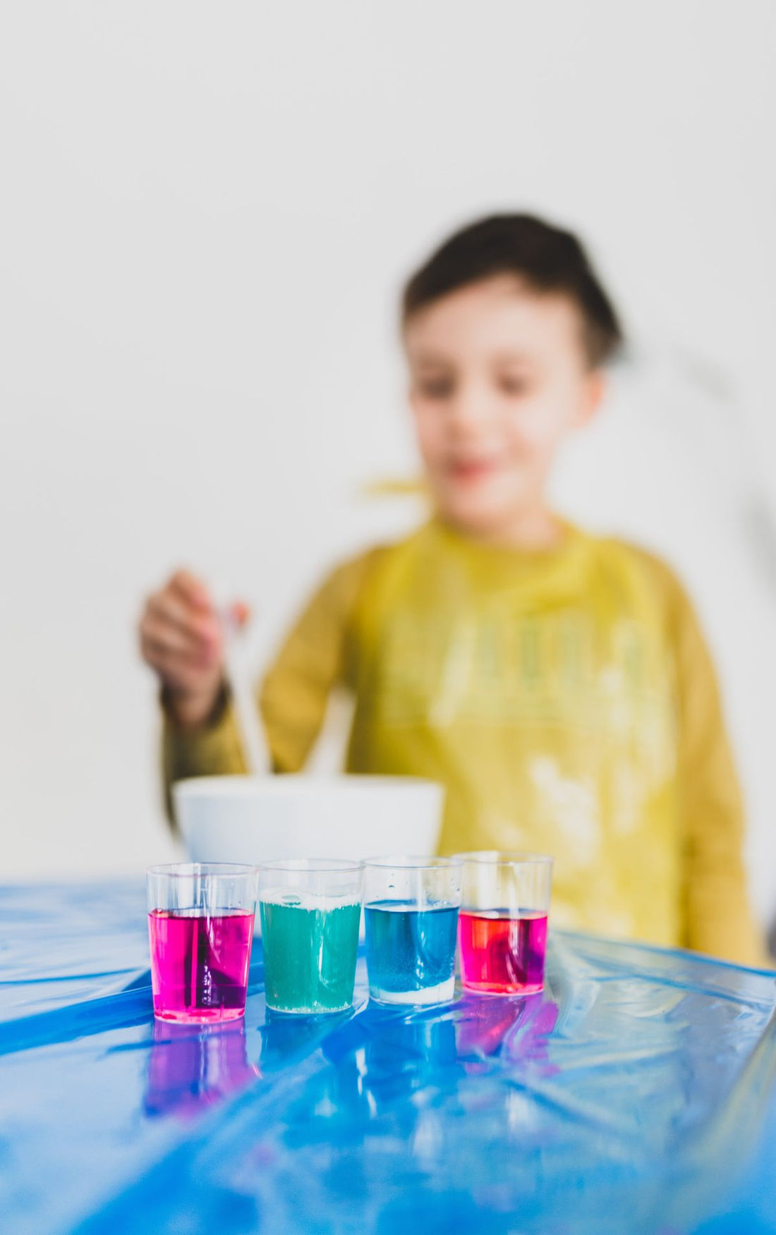 Science Kits for Home Experiments: Engaging Kids in Scientific Inquiry