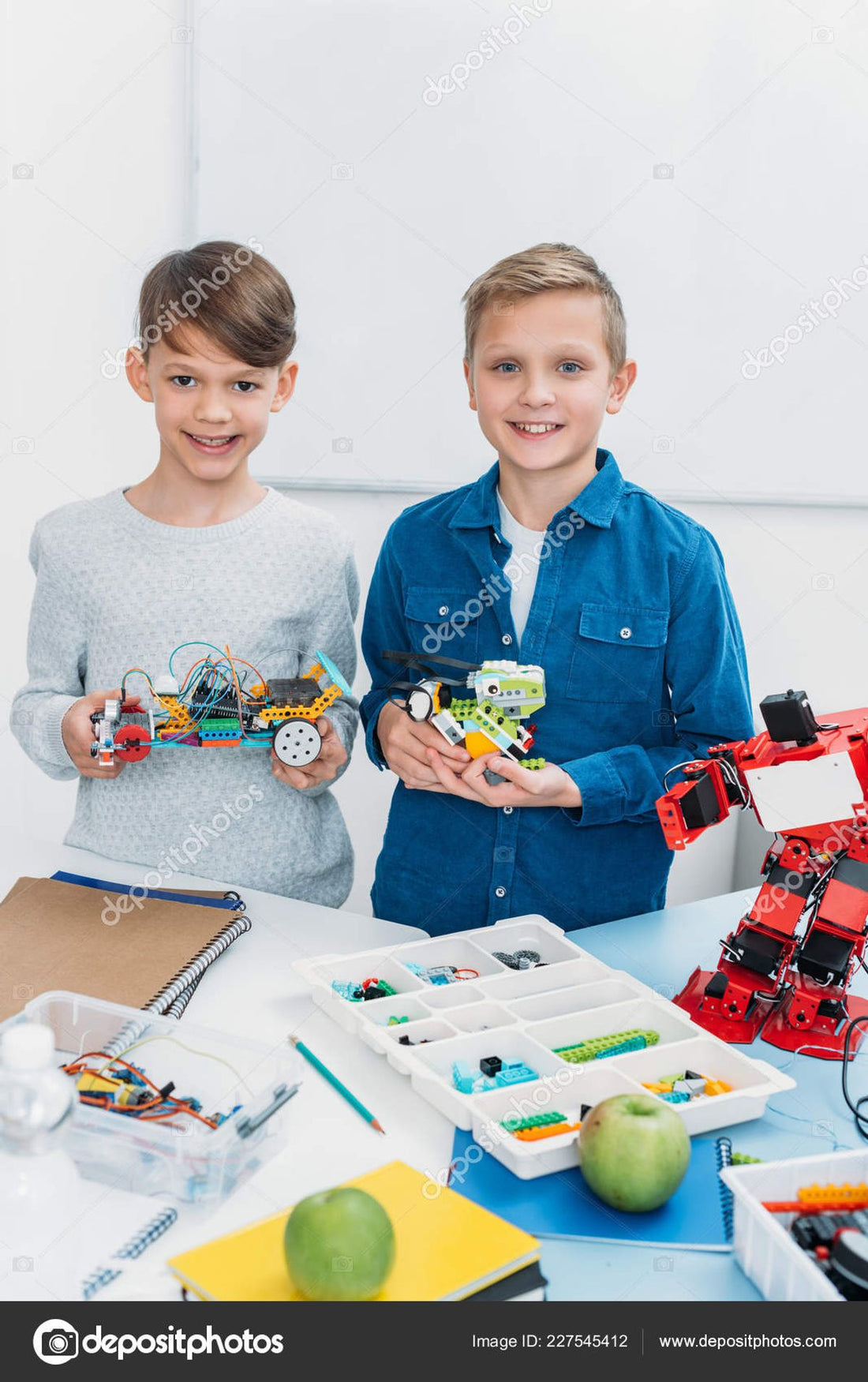 The Importance of Hands-On Learning: How STEM Toys Enhance Education